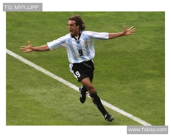 全球足球前30球星排名揭晓谁将登顶成为足坛传奇巨星